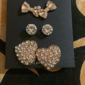 Three pack gold plated knobs